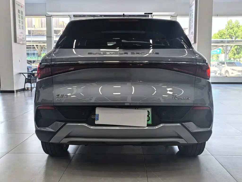 BYD Yuan Plus — миниатюра 16