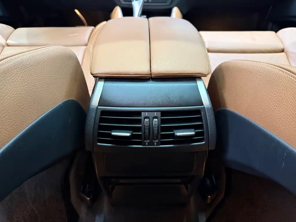 BMW X6 — миниатюра 21