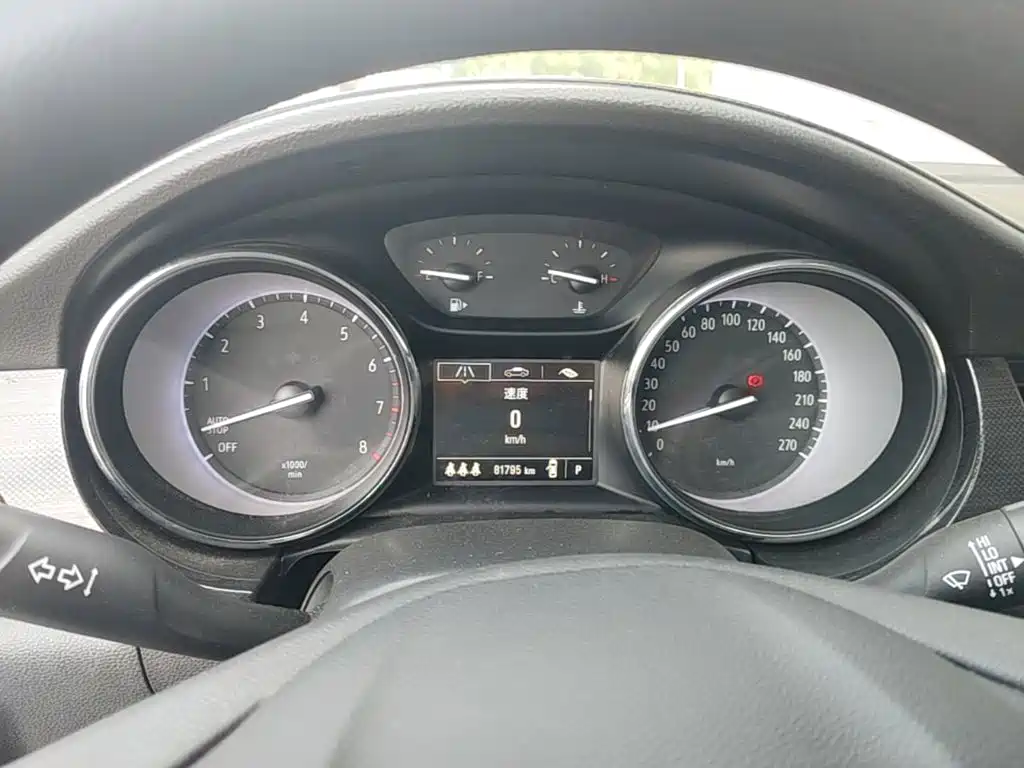 Buick Verano — миниатюра 12