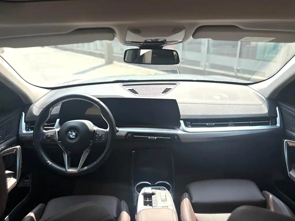 BMW X2 (Import) — миниатюра 6