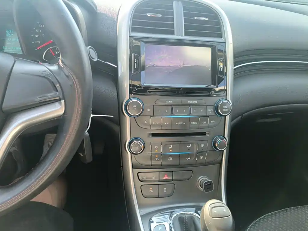 Chevrolet Malibu — миниатюра 13
