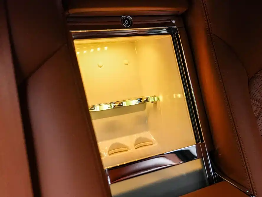 Bentley Mulsanne 6.8T Mulliner Special Edition, фото 19