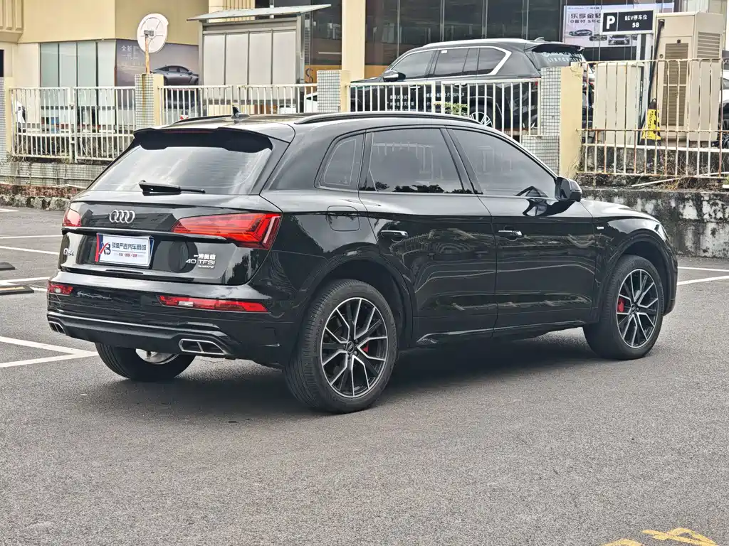 Audi Q5L — миниатюра 6