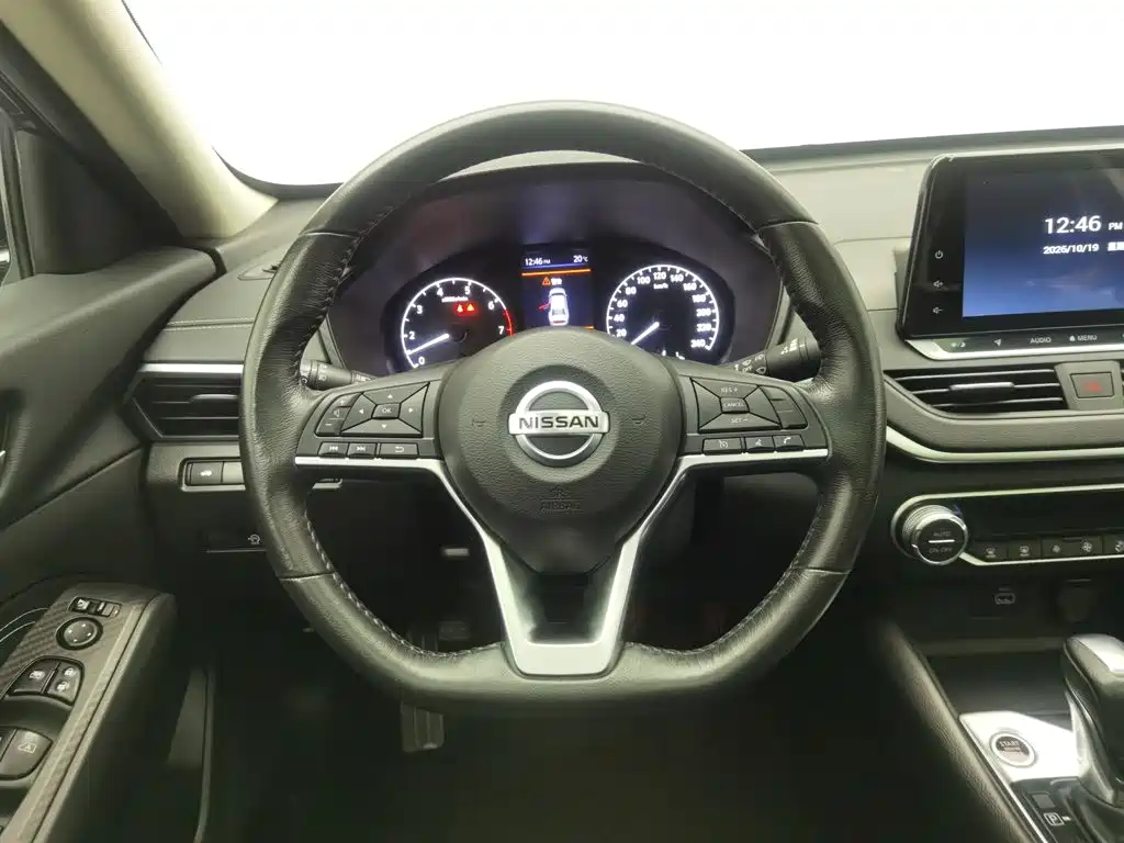 Nissan Teana — миниатюра 11