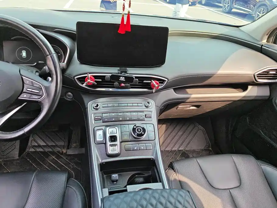 Hyundai Santa Fe — миниатюра 15