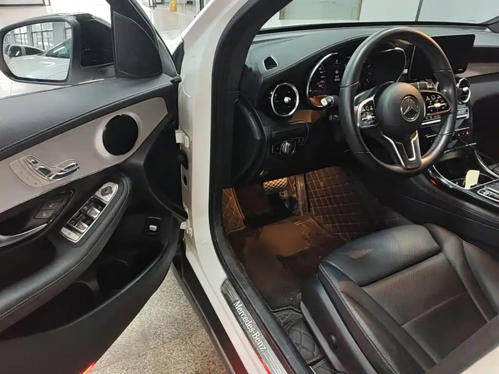 Mercedes-Benz GLC Coupe — миниатюра 16