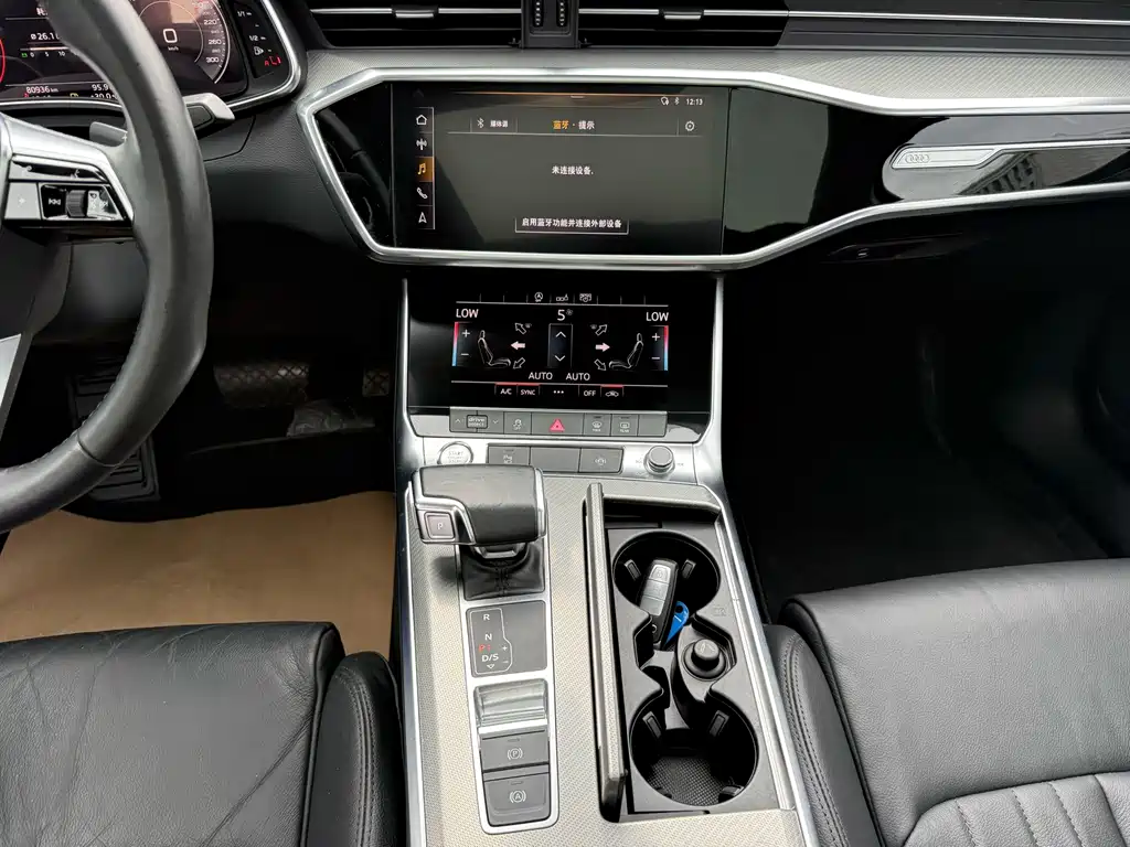 Audi A6L — миниатюра 6