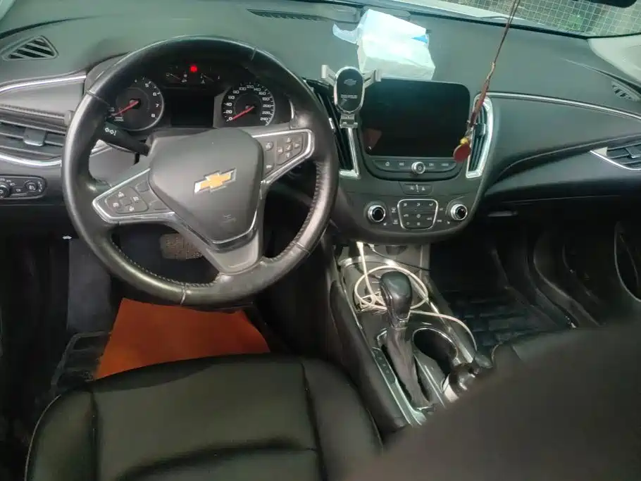 Chevrolet Malibu XL — миниатюра 12