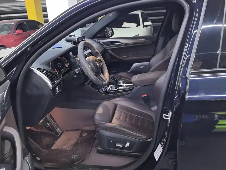 BMW X4 — миниатюра 9