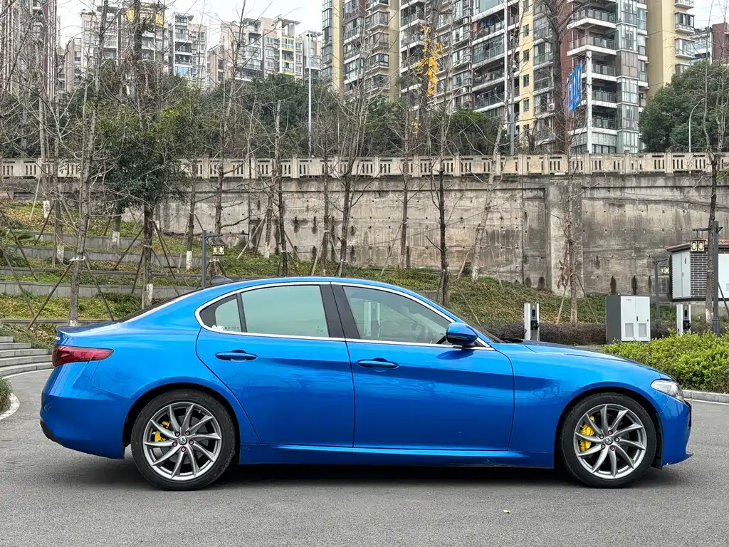 ALFA ROMEO GIULIA