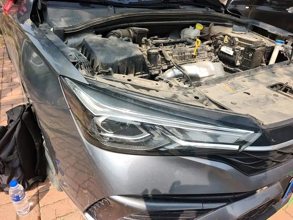 Roewe i5 — миниатюра 7