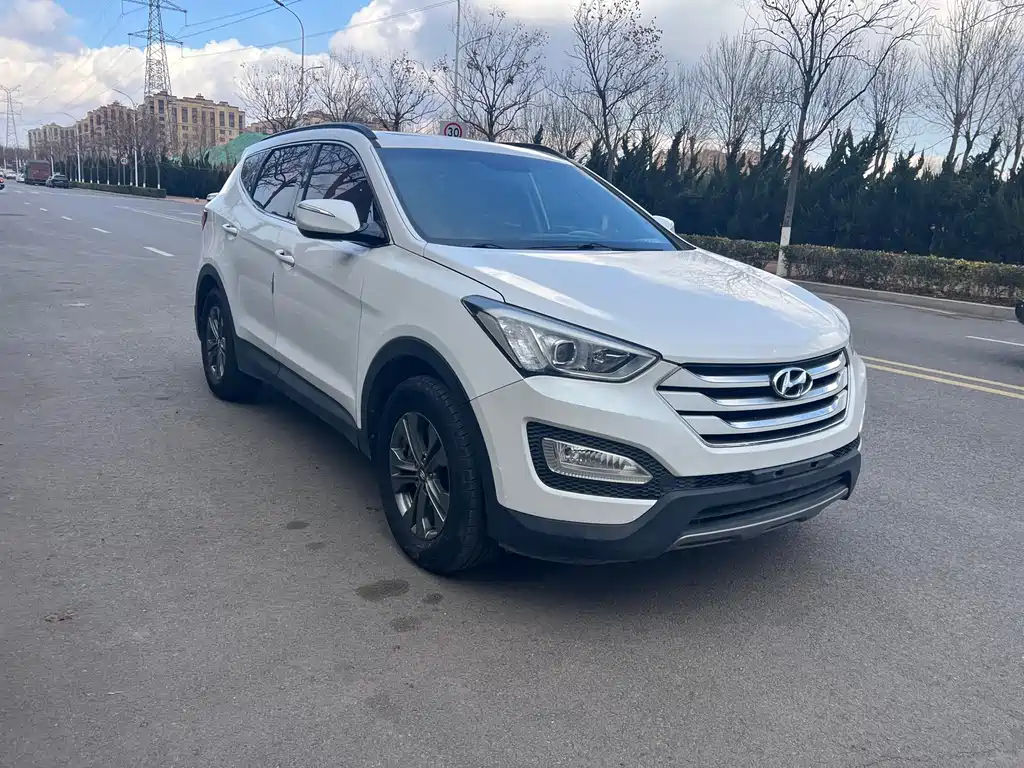 Hyundai Santa Fe 2.4L Auto 2WD Comfort Type, фото 3