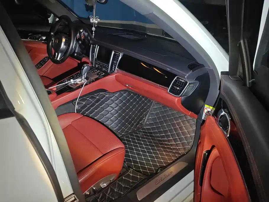Porsche Panamera — миниатюра 8