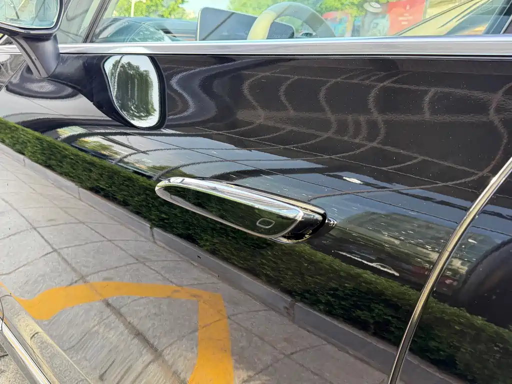 Mercedes-Benz EQE 2025 500 4MATIC Luxury