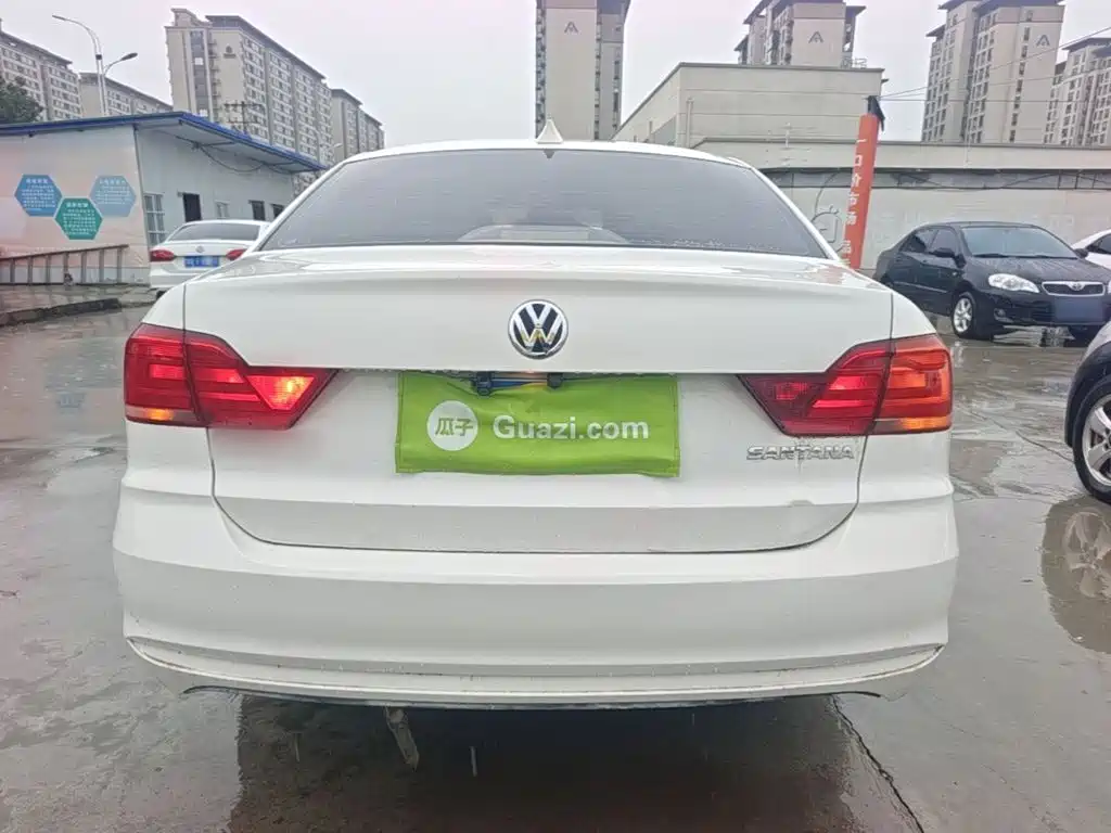 Volkswagen Santana — миниатюра 6
