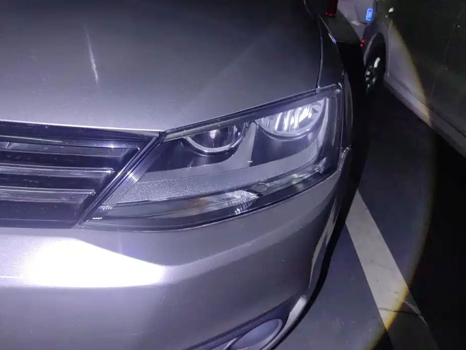 Volkswagen Sagitar — миниатюра 5