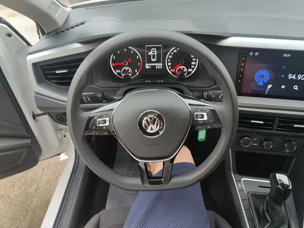 Volkswagen Polo — миниатюра 11