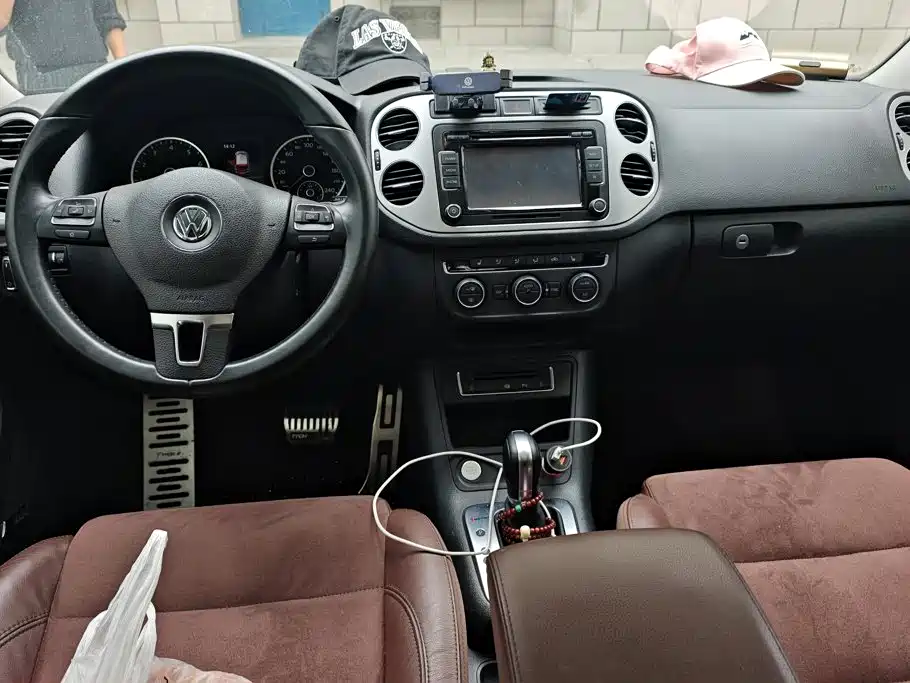 Volkswagen Tiguan — миниатюра 12