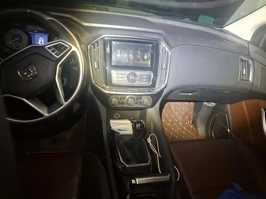 JMC Yusheng S350 — миниатюра 16