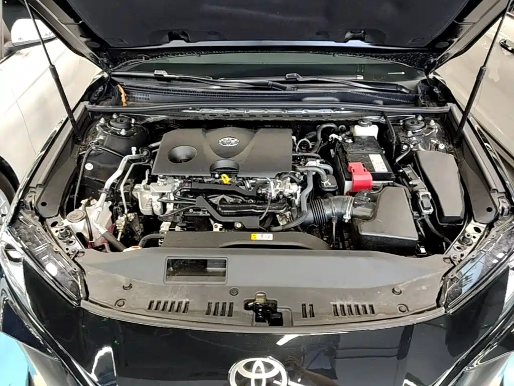 Toyota Camry — миниатюра 20