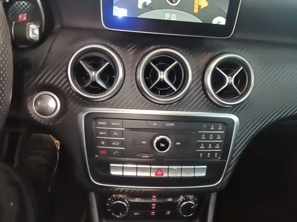 Mercedes-Benz A-Class (Import) — миниатюра 13