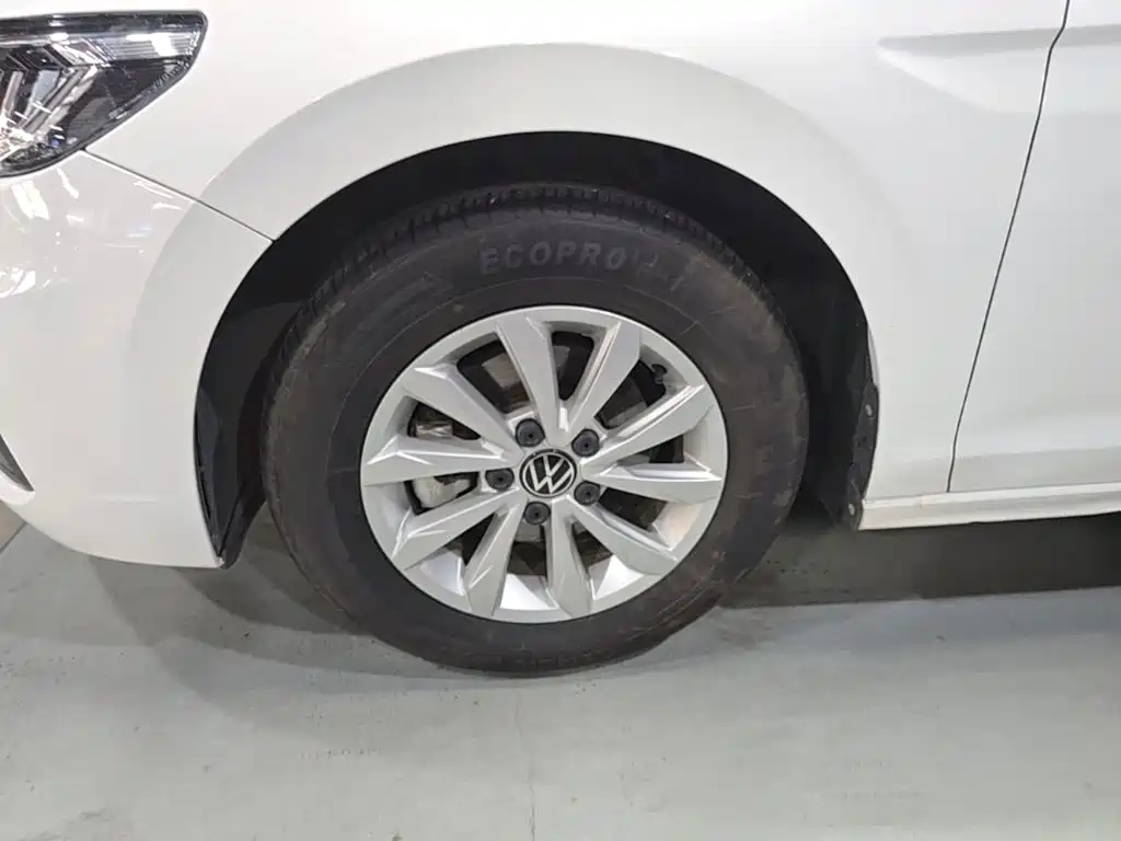 Volkswagen Bora — миниатюра 23