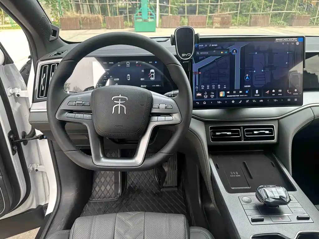 BYD L DM-i — миниатюра 8
