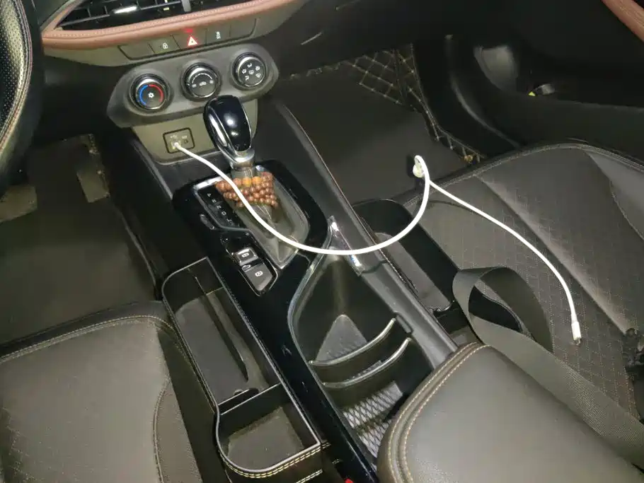 Buick Verano — миниатюра 16