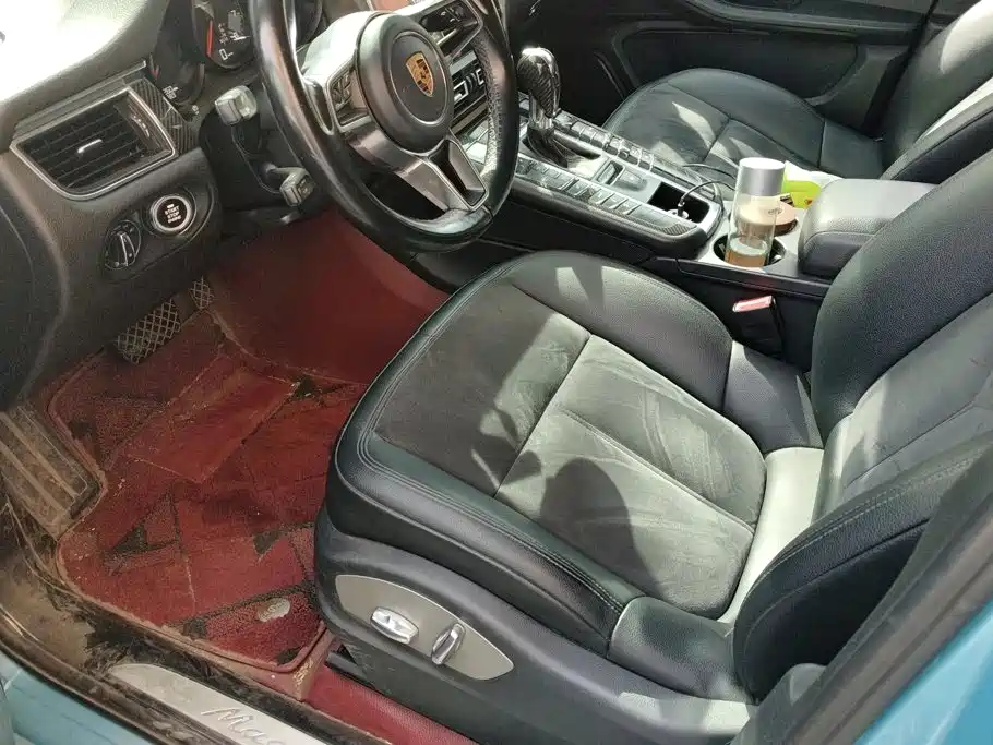 Porsche Macan — миниатюра 9