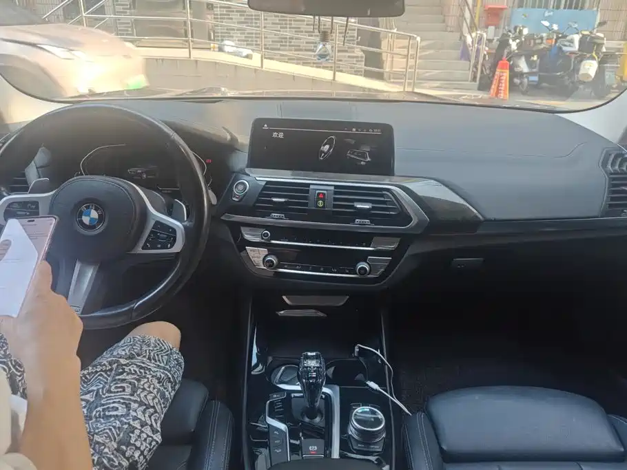 BMW X3 — миниатюра 12