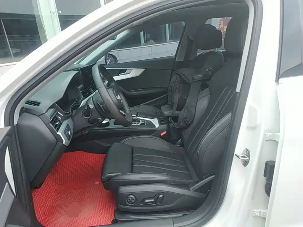 Audi A4L — миниатюра 15