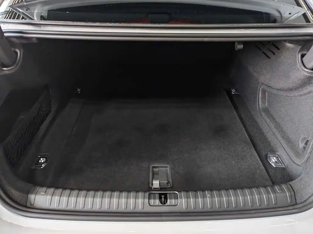 Audi A7L — миниатюра 20