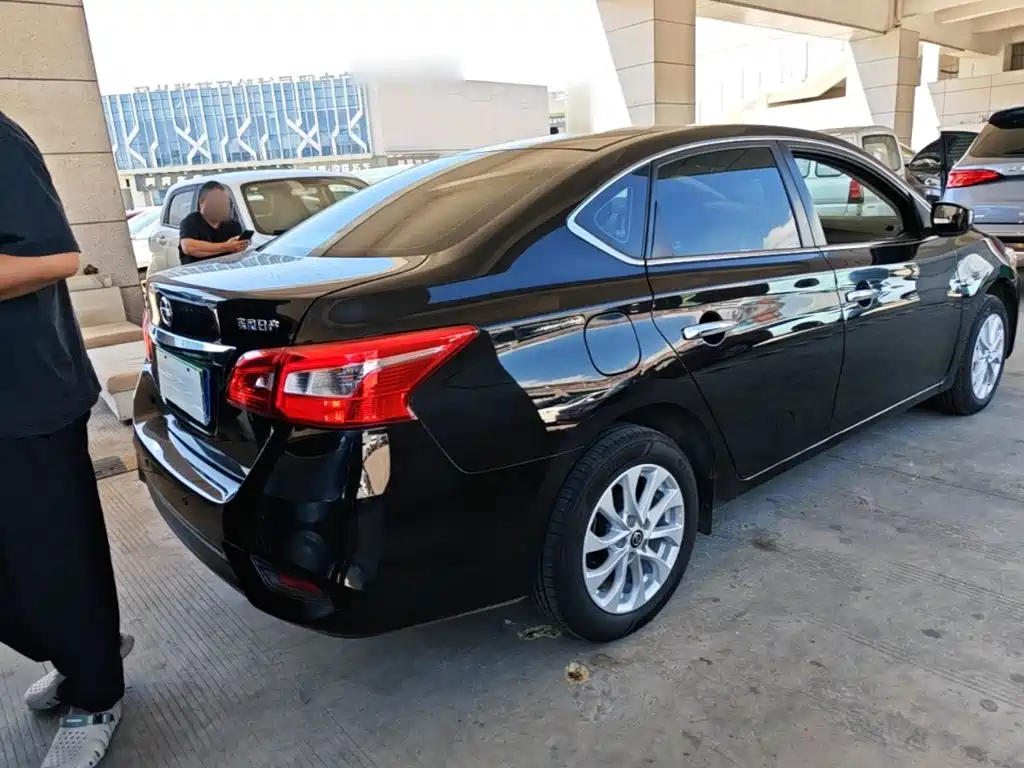 Nissan Sylphy — миниатюра 7