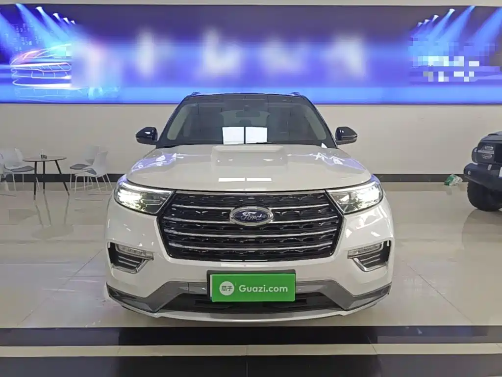 Ford Explorer — миниатюра 3