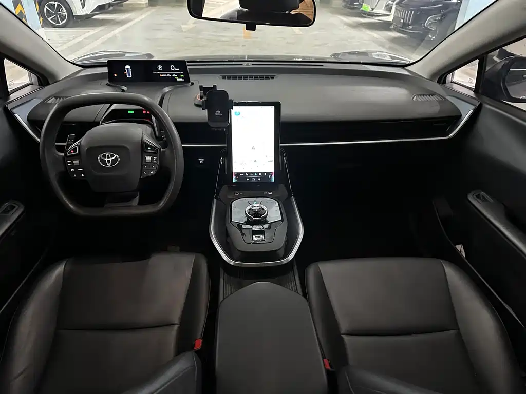 Toyota bZ3 — миниатюра 16