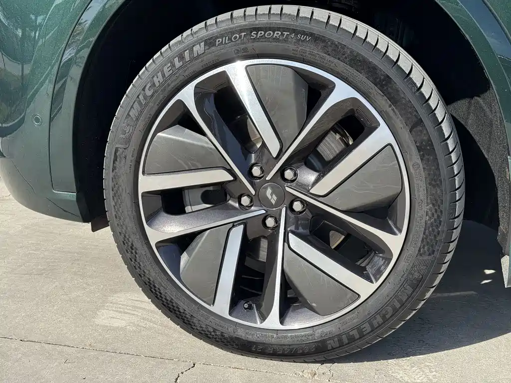 Li Auto Li L9 — миниатюра 17