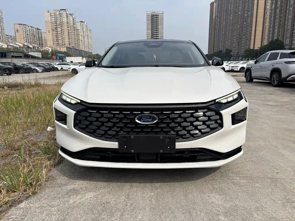 Ford Mondeo — миниатюра 2