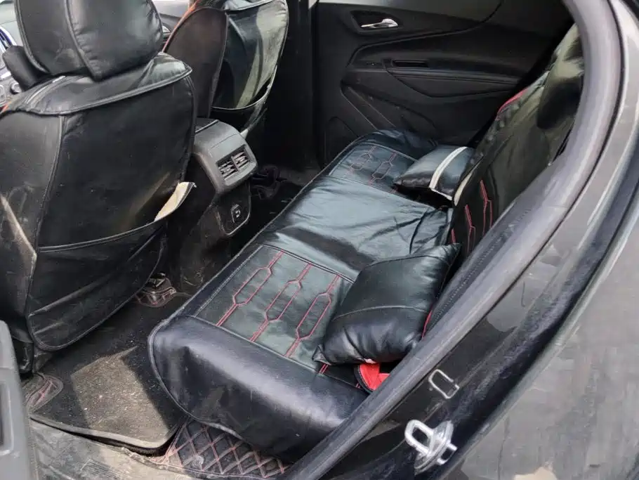 Chevrolet Equinox — миниатюра 11