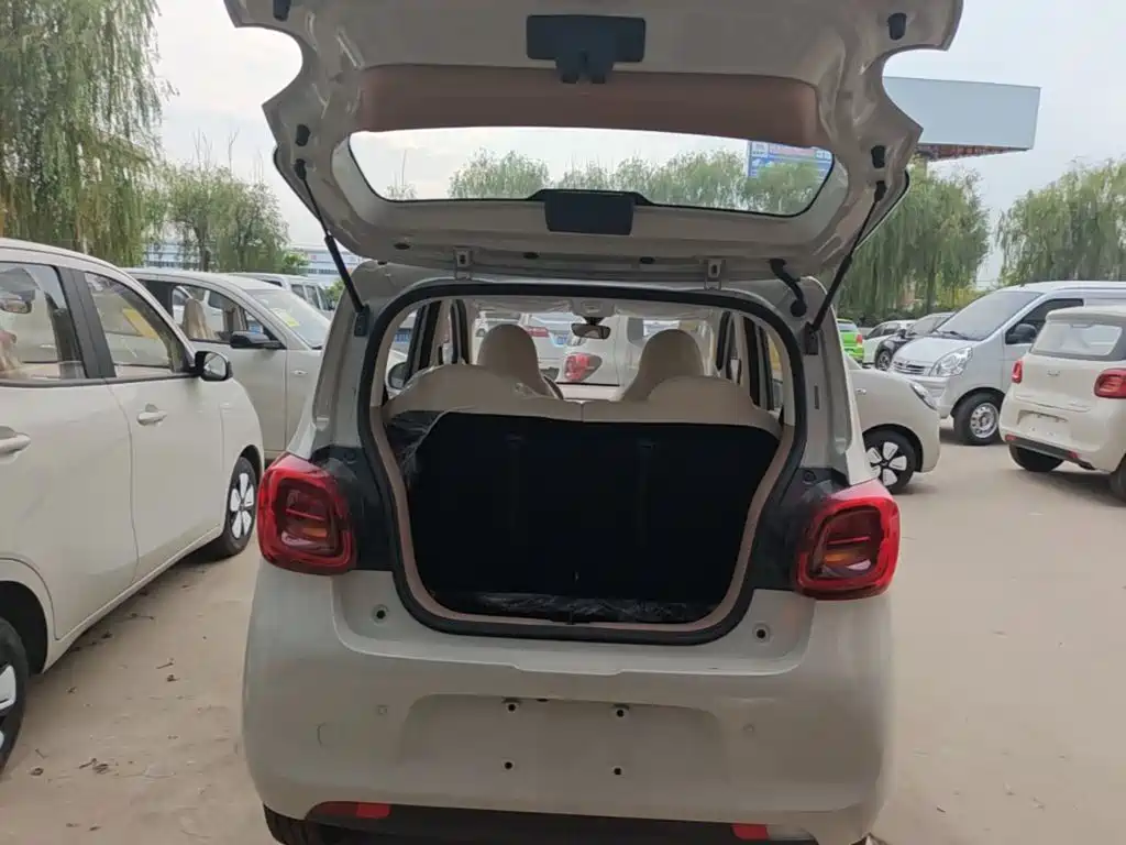 Wuling MINIEV — миниатюра 19