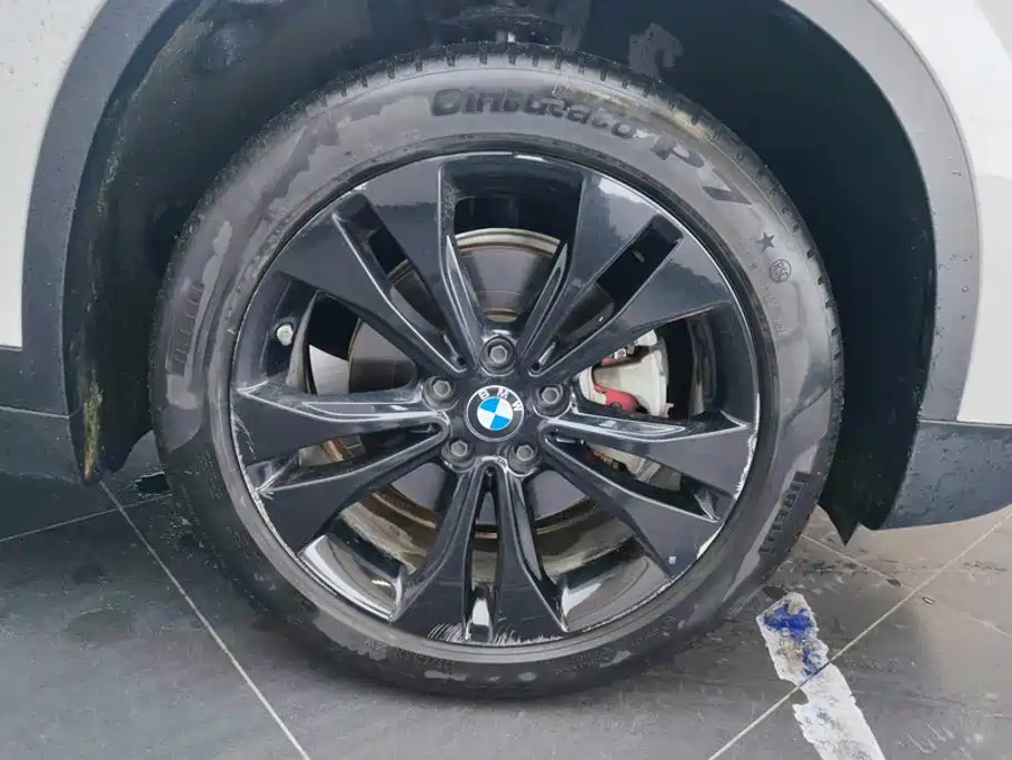 BMW X1 — миниатюра 6
