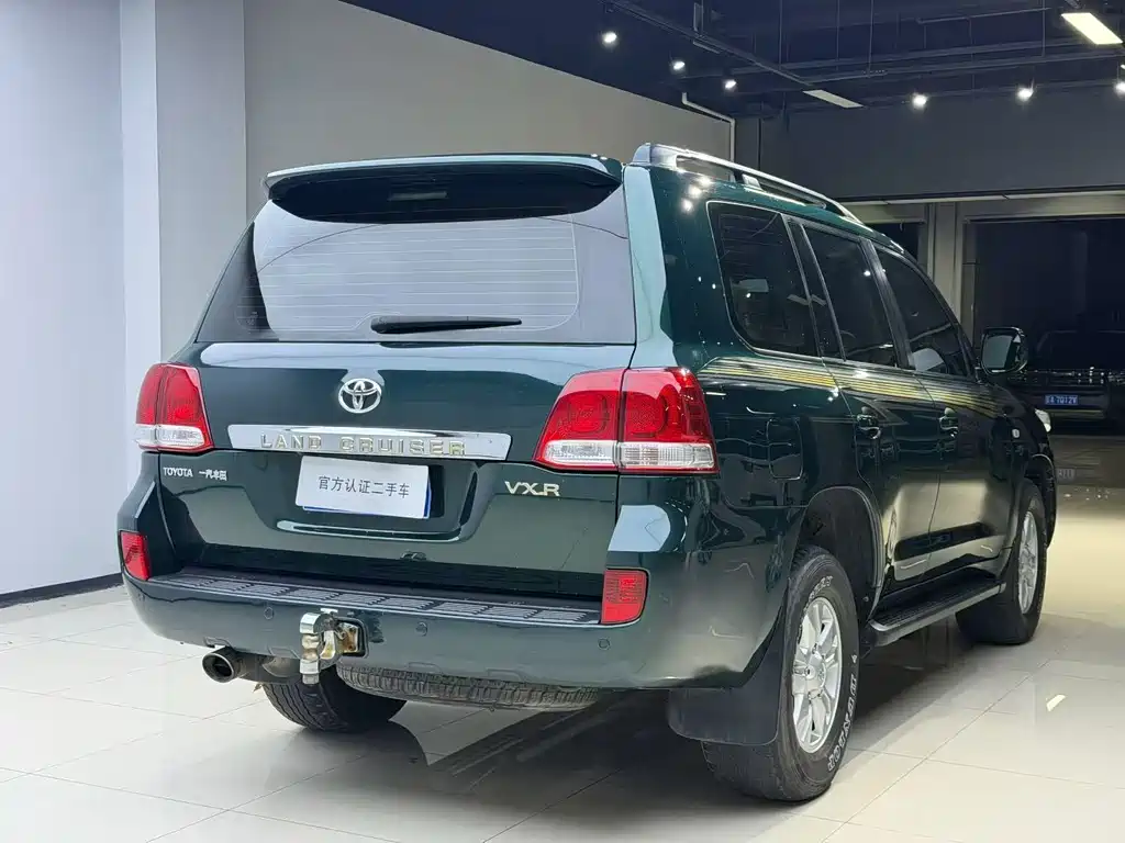 Toyota Land Cruiser — миниатюра 9