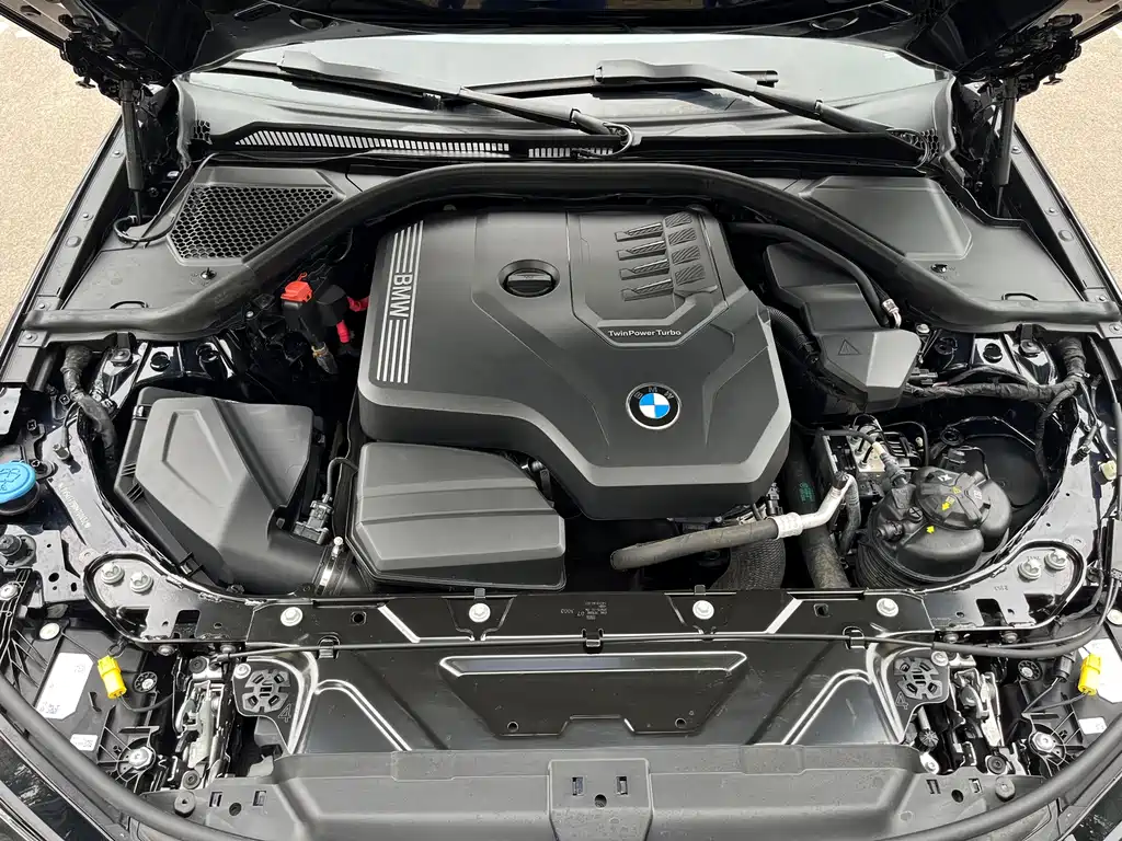 BMW 3 Series — миниатюра 18