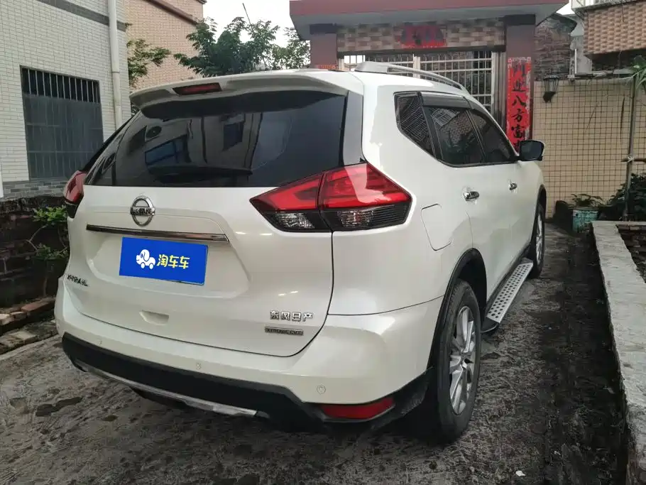 Nissan X-Trail — миниатюра 3