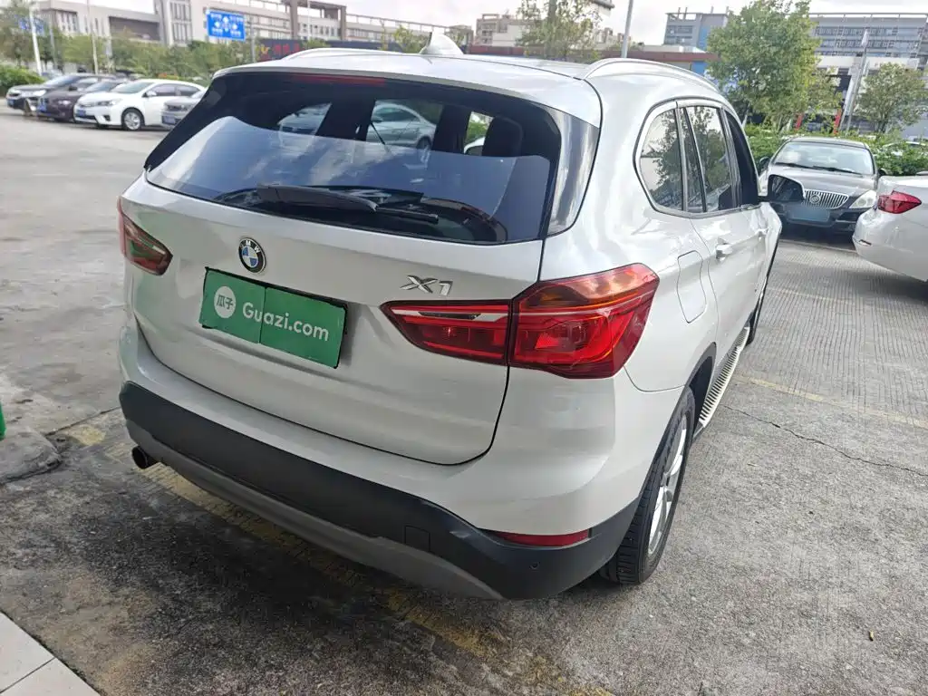 BMW X1 — миниатюра 7