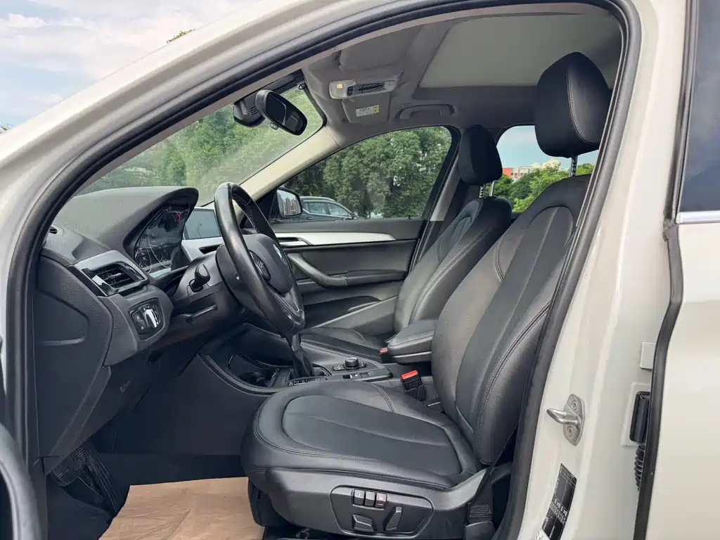 BMW X1 — миниатюра 4