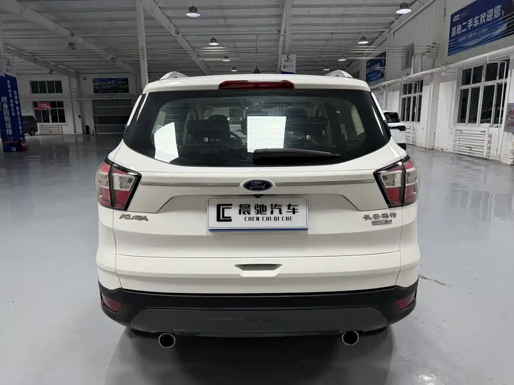 Ford Kuga — миниатюра 5