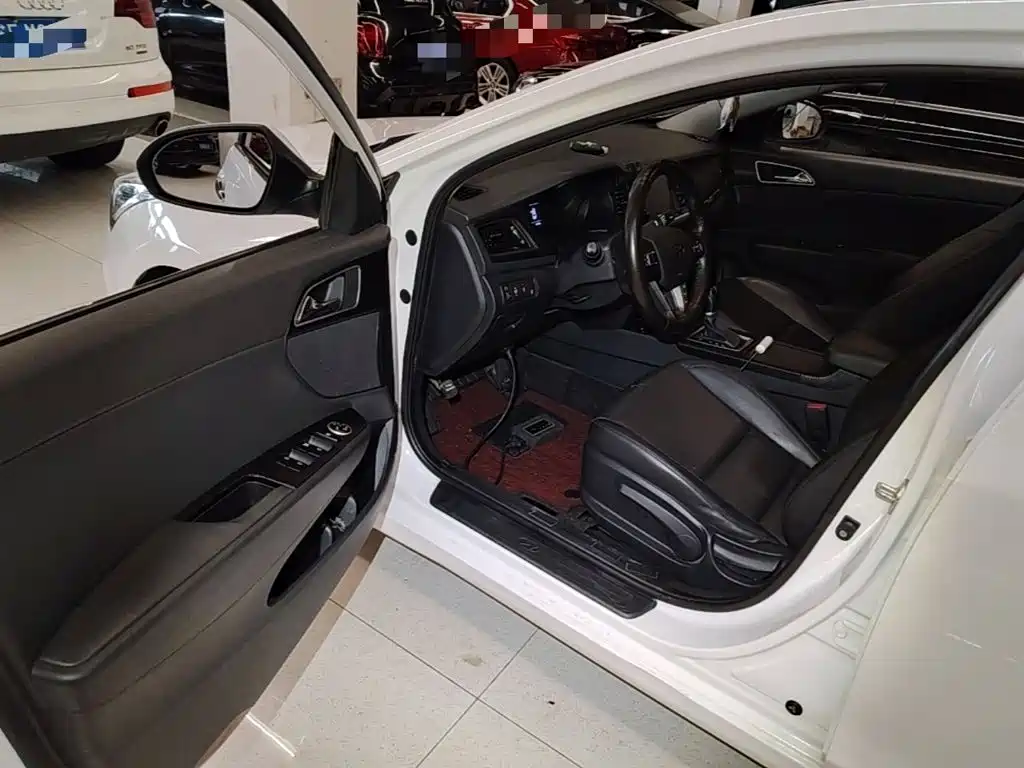 Hyundai Mistra — миниатюра 16