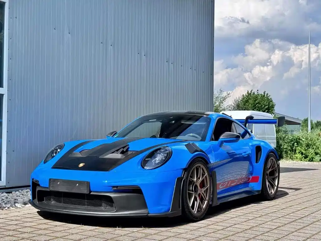 Porsche 911