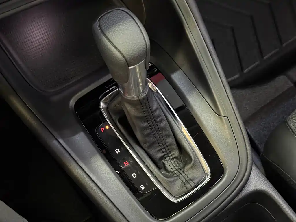 Honda Vezel — миниатюра 17