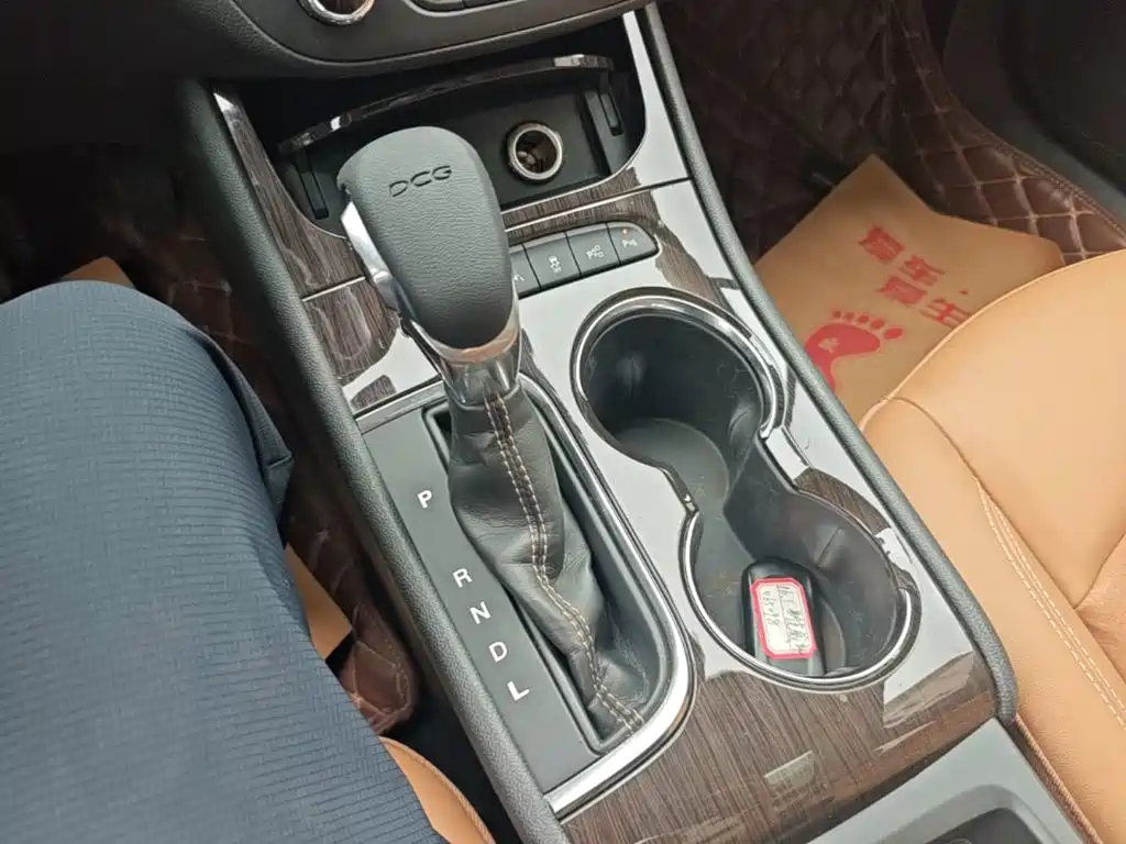 Buick Verano — миниатюра 14